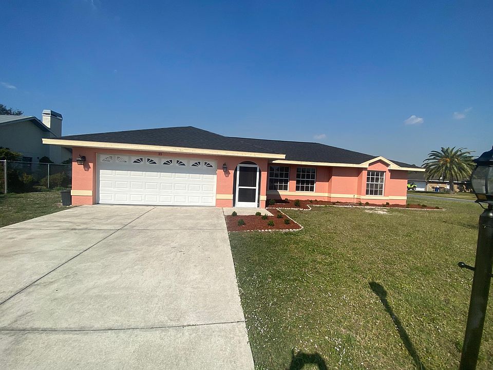 1st image of 33 Crestwood Cir E