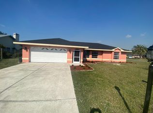 33 Crestwood Cir E, Lehigh Acres, FL 33936