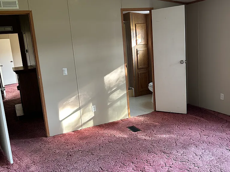 1227 Ford Hwy — Photo 10