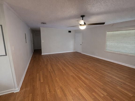 2nd image of 513 Stonewall Frierson Rd