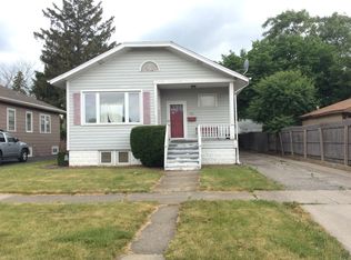 472 N Larch Ave, Elmhurst, IL 60126