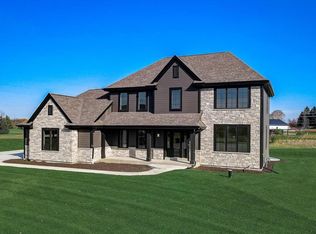 N67W28040 Maple St, Sussex, WI 53089
