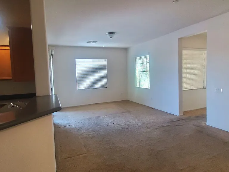 6868 Sky Pointe Dr #2008 — Photo 28