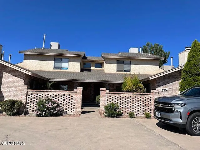 Building Photo - 7041 Orizaba Ave #A