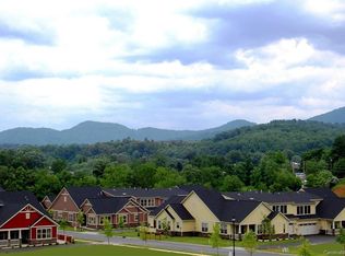 5 Brookstone Pl #L1, Candler, NC 28715