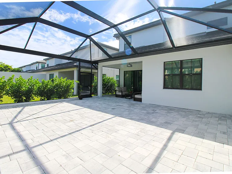 14803 Loggerhead Dr — Photo 9