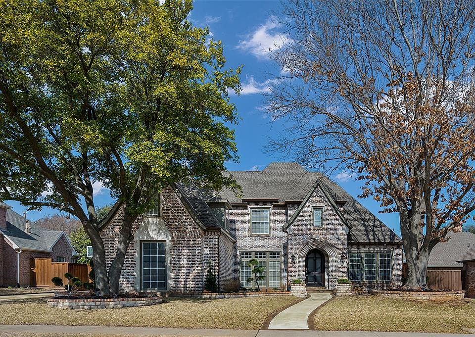 1st image of 6409 Twin Oaks Dr