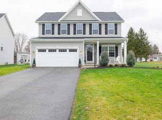 362 Anna Cir, Webster, NY 14580