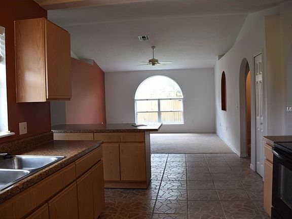 2nd image of 55 Desiree Aurora St