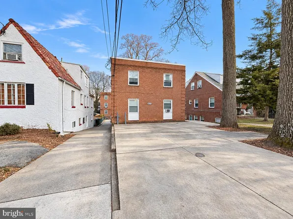 8515 Flower Ave, Takoma Park, MD