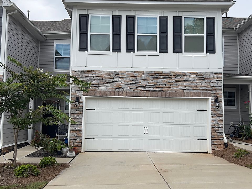 1st image of 4300 Plumeria Way