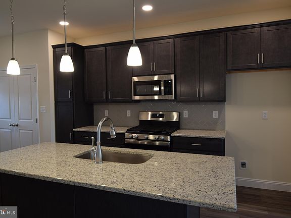 5th image of 226 Sunglo Dr Lot 104