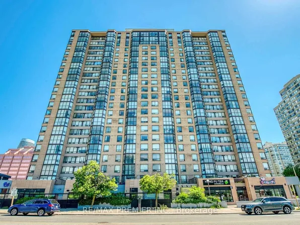 285 Enfield Pl, Mississauga, ON