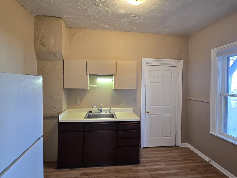 316 Garfield Ave — Photo 10