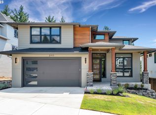 2113 Deerhill Ln, West Linn, OR 97068