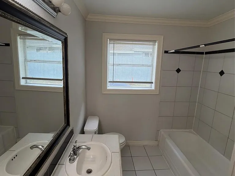 613 Pacific St #1 — Photo 20