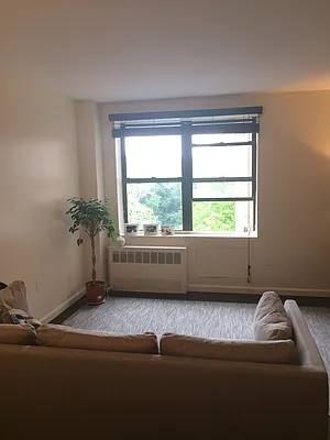 Rented by Lang Realty LLC | media 3