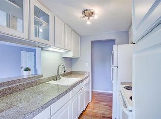 830 E 11th Ave APT 205, Denver, CO 80218