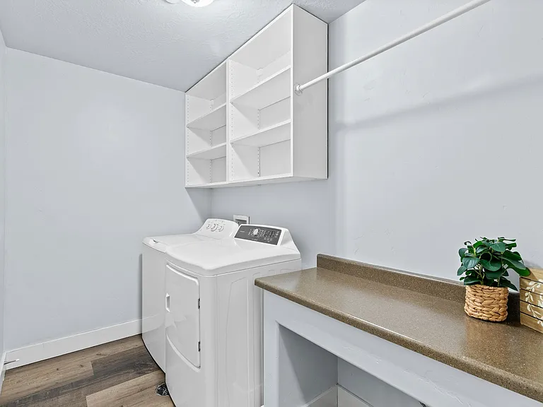 2153 N Springtime Dr — Photo 8