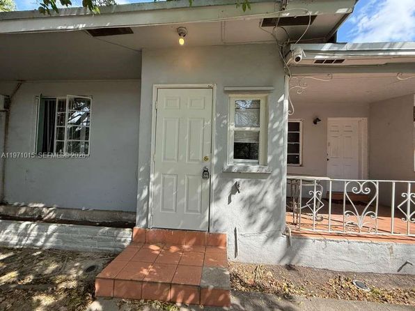 1751 NW 29th St APT H