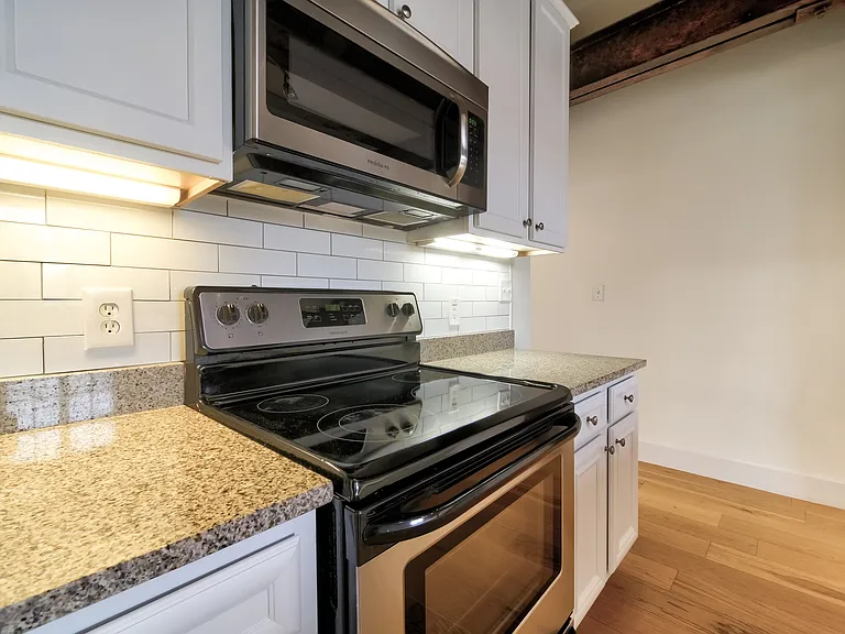 Piedmont Flour Mill Lofts — Photo 7