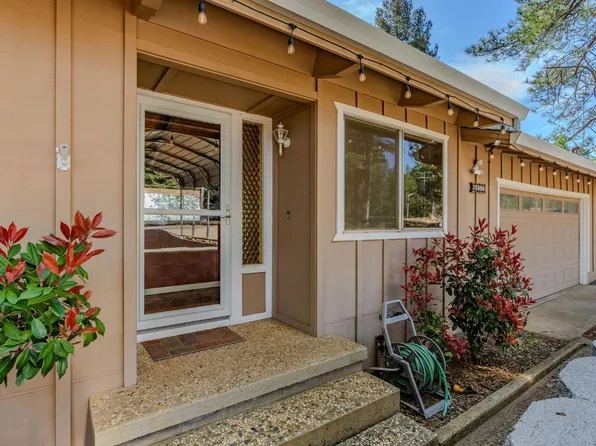 25850 Ridge Dr, Pioneer, CA 95666