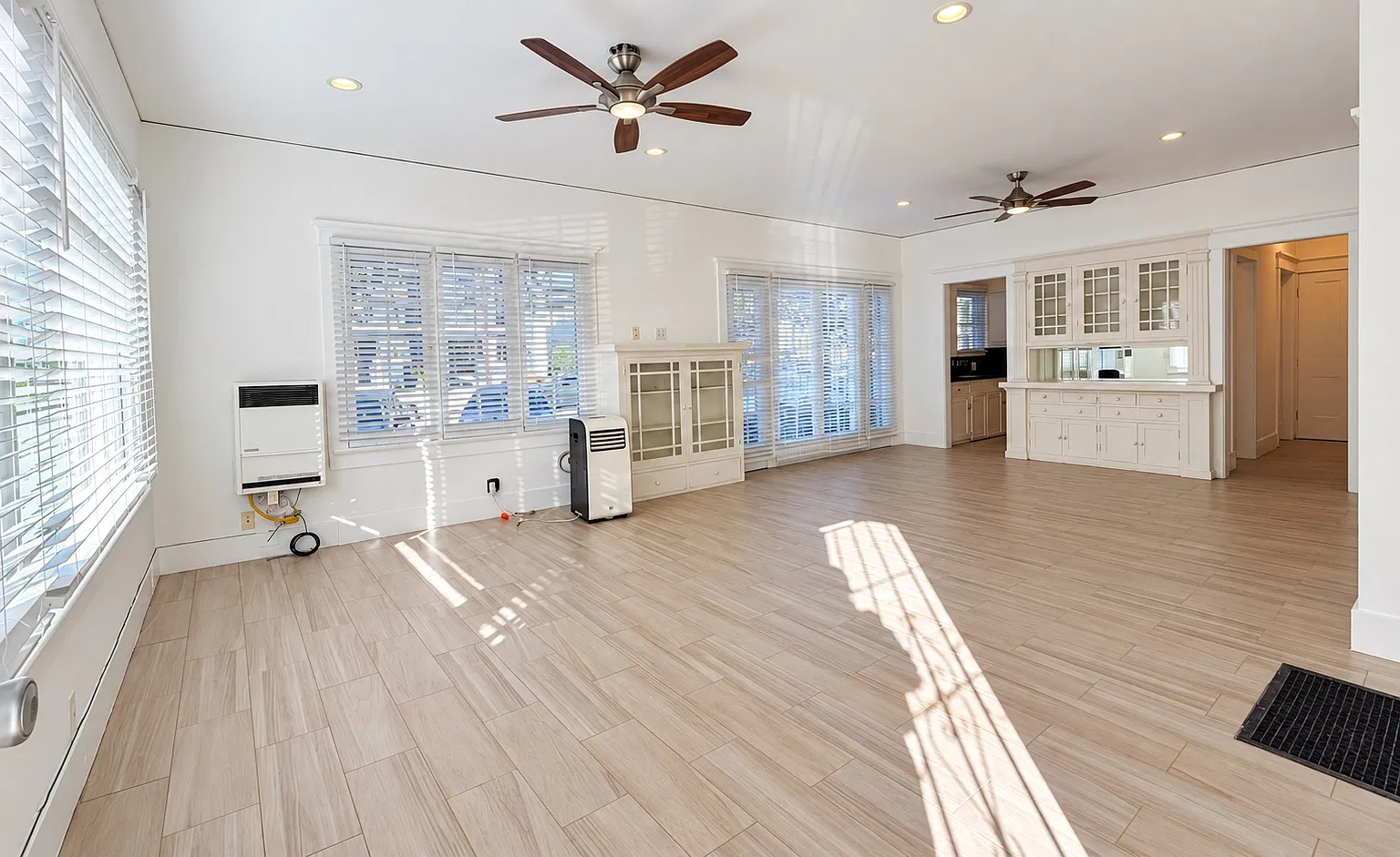 1 bed, 868 sqft, $2,250 — Photo 4