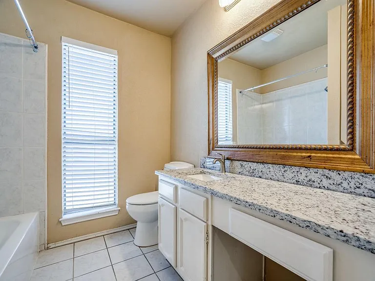 1001 Filmore Dr — Photo 10