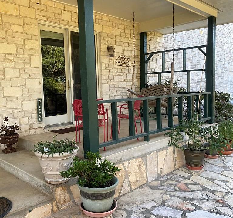 1st image of 587 Hummingbird Ln