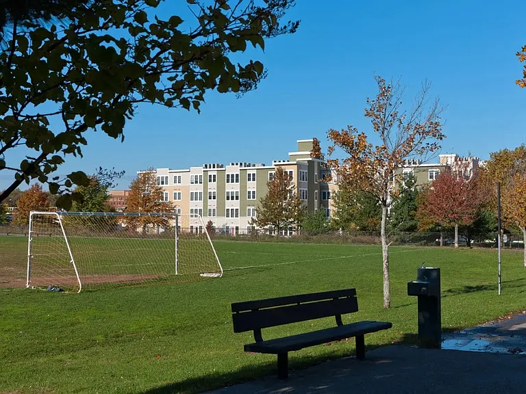 Park87 Apartments — Photo 38