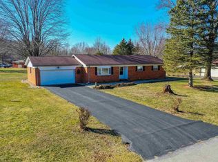 4111 N Creston Dr, Marion, IN 46952