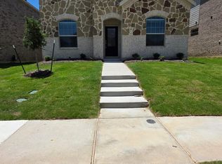 2717 Serenity Grove Ln, Fort Worth, TX 76179