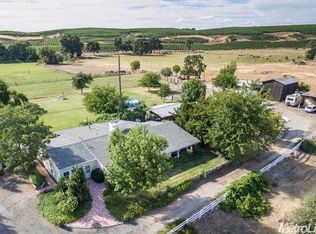 10842 Stone Ave, Oakdale, CA 95361