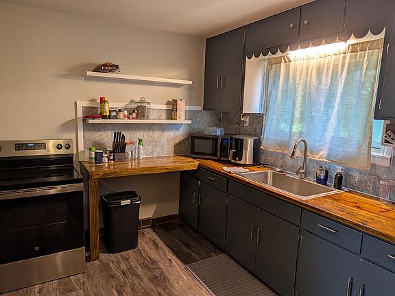 5th image of 121 N Charles Street