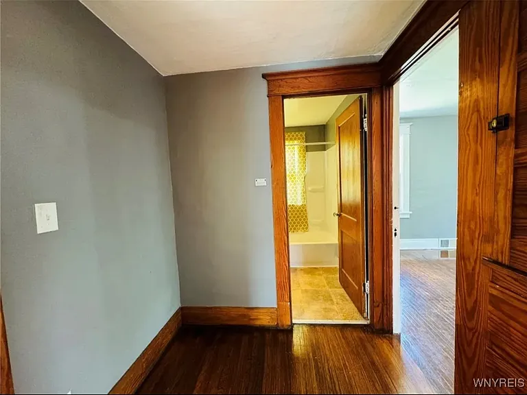220 Dartmouth Ave #2 — Photo 9
