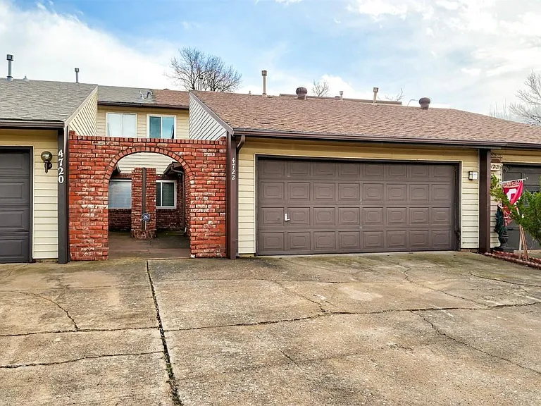 Front of Townhome
