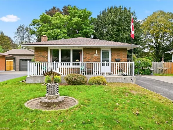 6495 Bracken St, Niagara Falls, ON L2E 5J5