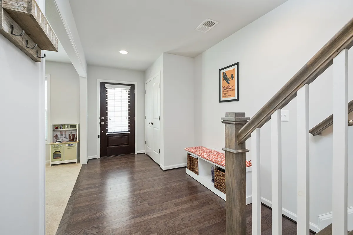 Building Photo - 2720 Avinity Ln