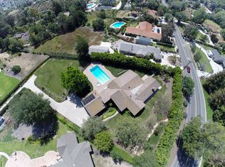 90 Encino Ave, Camarillo, CA 93010