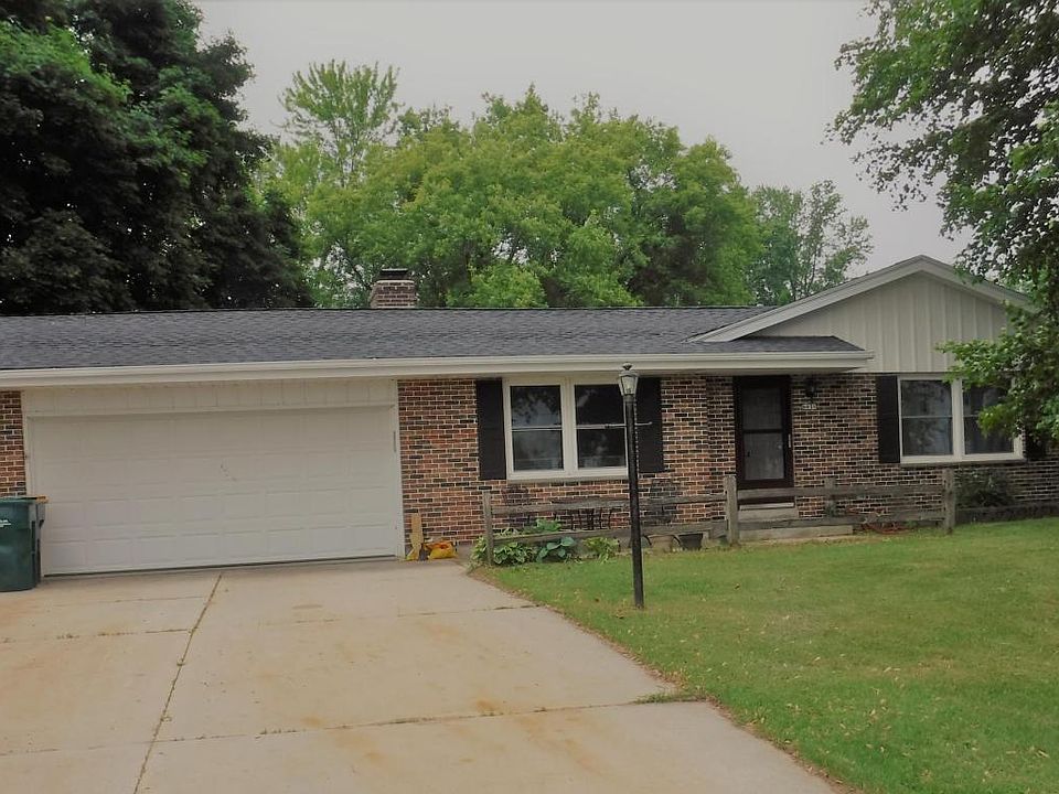 1st image of 6031 Sand Dr