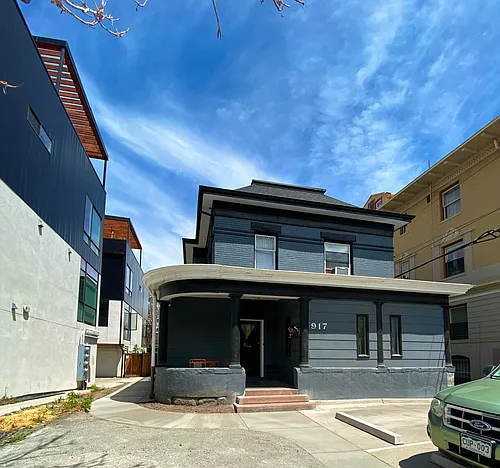 917 E 13th Ave #4 Photo 1