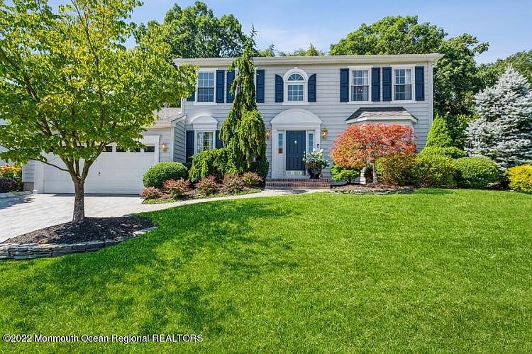 1st image of 29 Heritage Dr