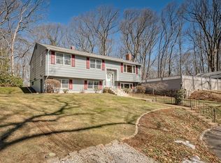 26 Oregon Rd, Southborough, MA 01772