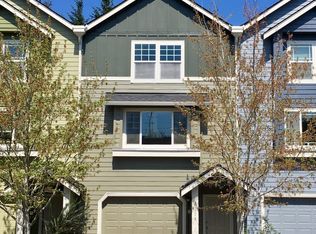 21575 NE Willow Glen Rd, Fairview, OR 97024