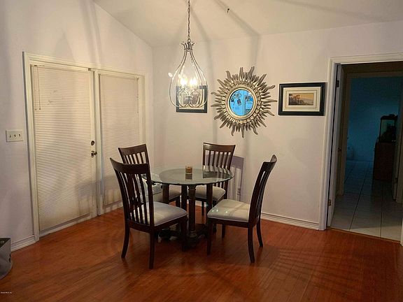 4th image of 5185 NE 61st Ave
