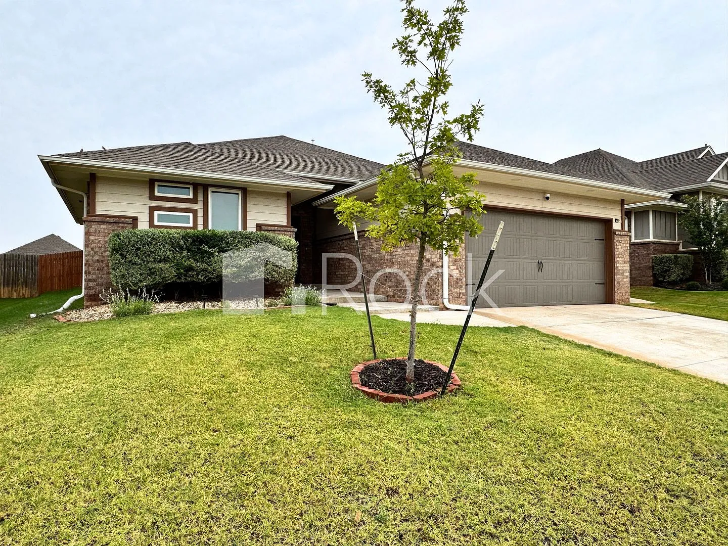 A Modern Ranch with Room to Breathe in Deer Creek Schools - Solar Powered! — Photo 1