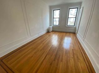30-19 34th St #2D, Astoria, NY 11103