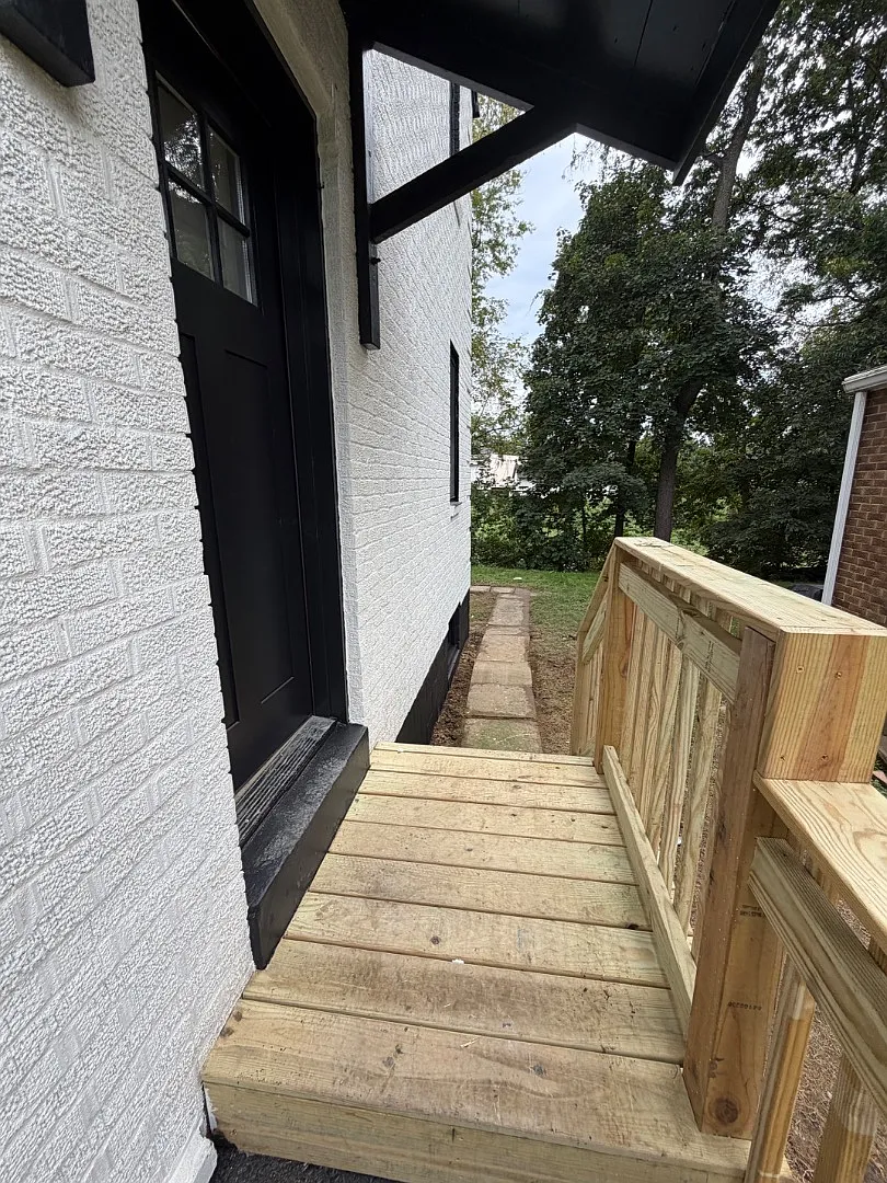 8354 Ohio River Blvd — Photo 4