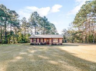 9051 Robley Ln, Semmes, AL 36575