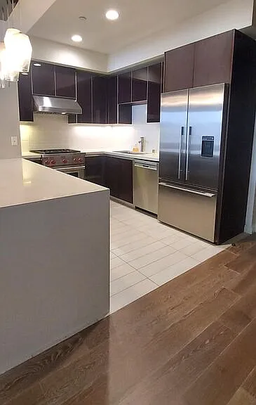 441 S Barrington Ave #303 — Photo 9